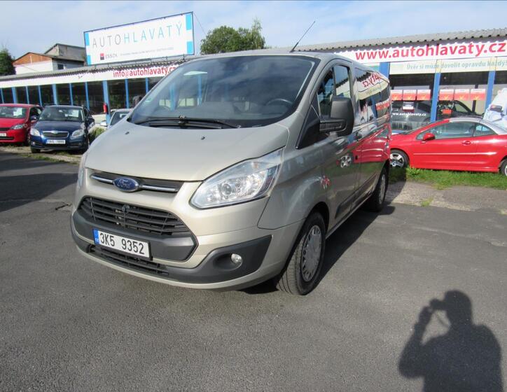 Ford Transit 1