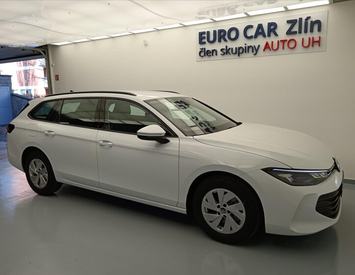 Volkswagen Passat Kombi 1,5 l 110 kw