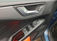 Ford Focus Kombi 999,0 92 kw