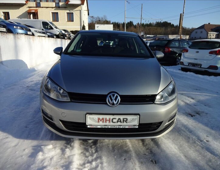 Volkswagen Golf Kombi 1,2 l 77 kw