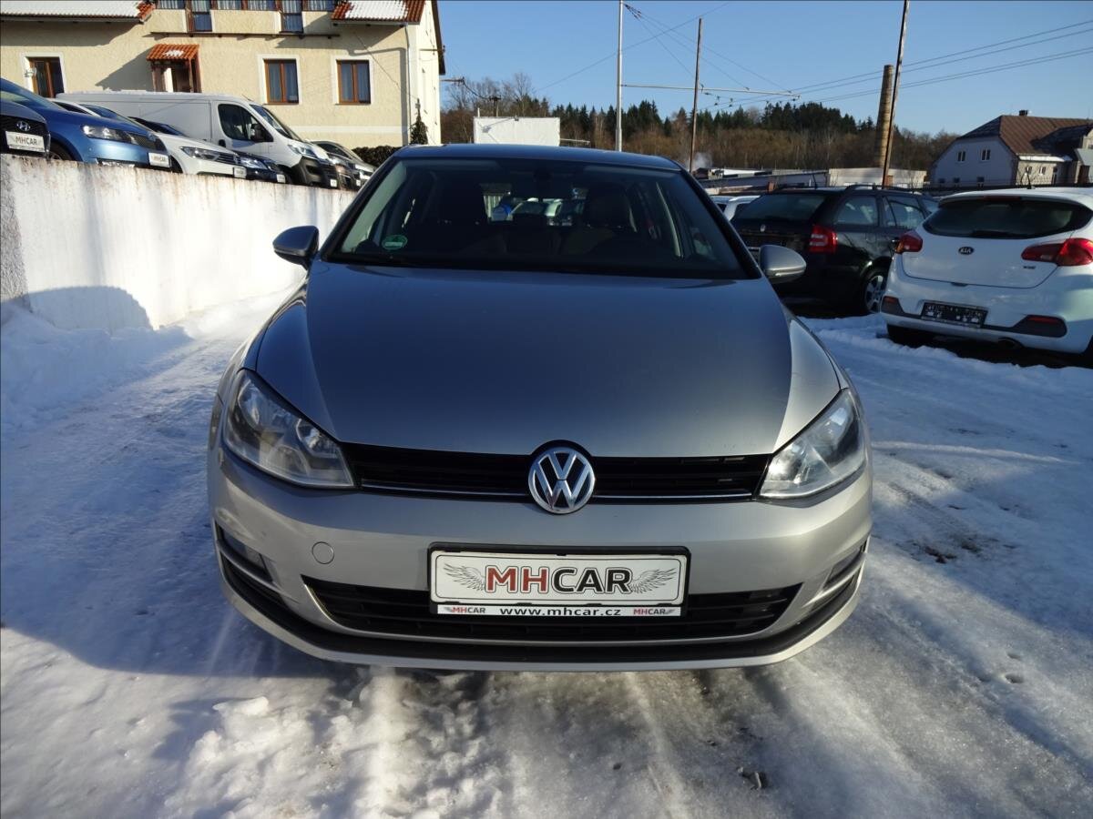 Volkswagen Golf Kombi 1,2 l 77 kw