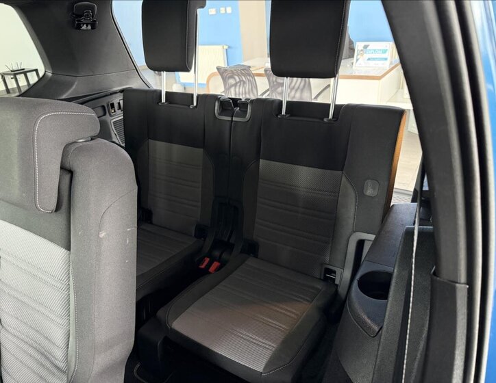 Volkswagen Touran Kombi 1,5 l 110 kw