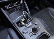 Alfa Romeo Stelvio SUV 2,9 l 382 kw