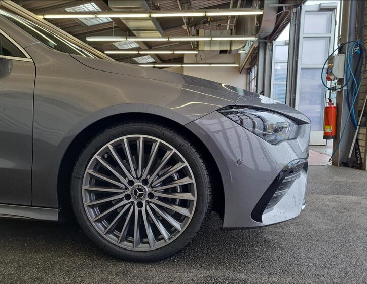 Mercedes-Benz CLA Sedan 2,0 l 110 kw