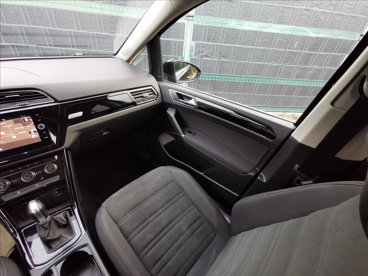 Volkswagen Touran MPV 1,6 l 85 kw