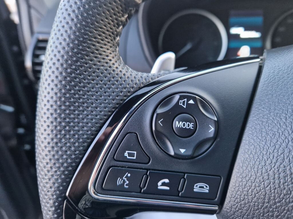 Mitsubishi Ostatní SUV / Terénní 2,4 l 138 kw