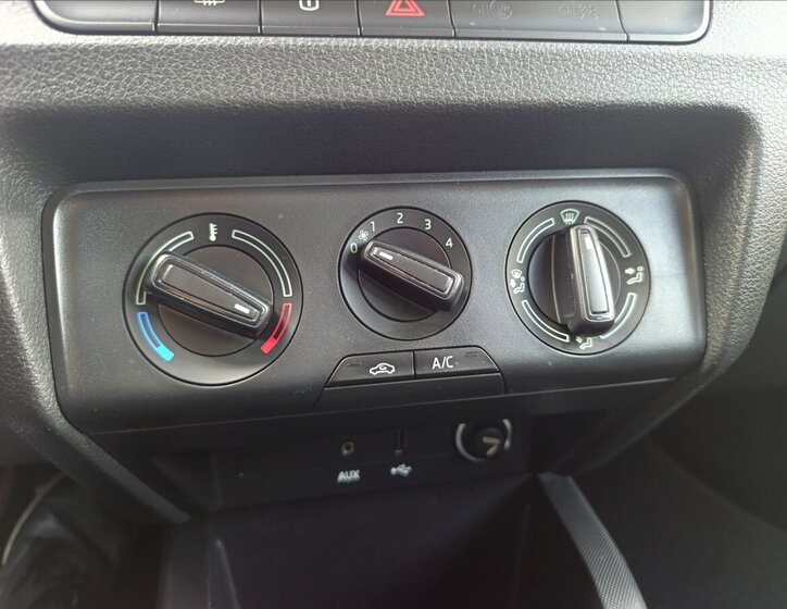 Škoda Fabia Hatchback 999,0 44 kw