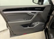 Volkswagen Touareg SUV / Terénní 3,0 l 210 kw