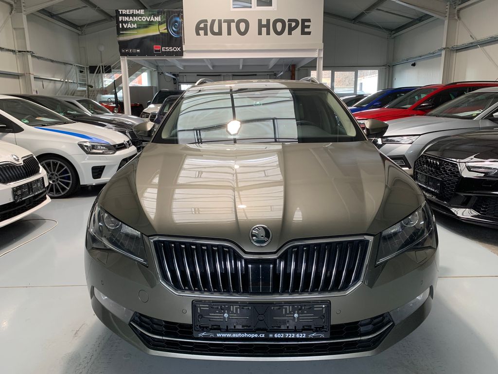 Škoda Superb