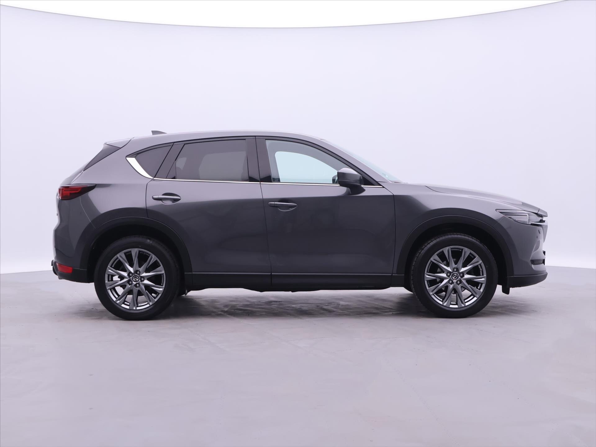 Mazda CX-5 SUV / Terénní 2,5 l 143 kw