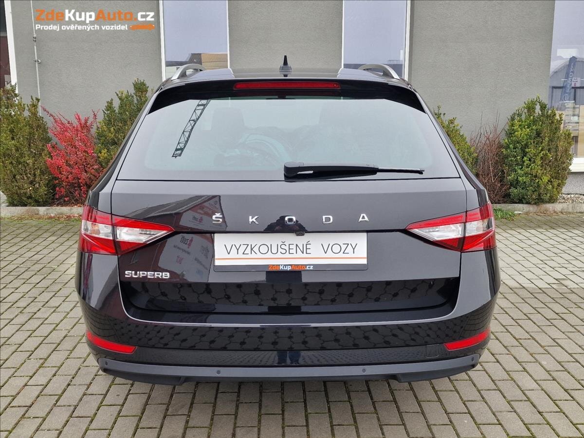 Škoda Superb