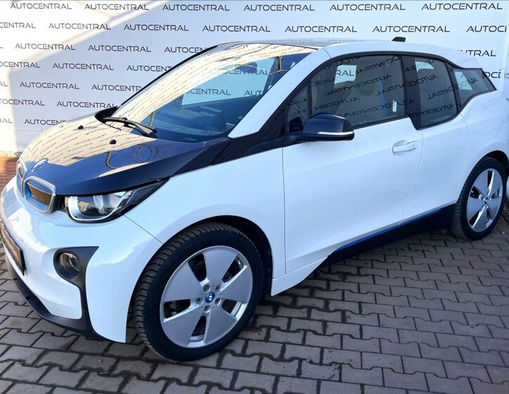 BMW i3 Hatchback 647,0 75 kw