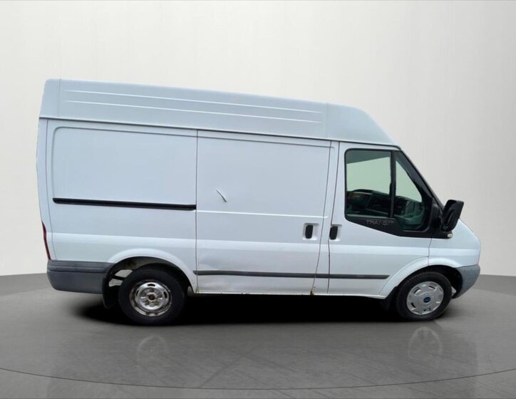 Ford Transit Skříň 2,2 l 63 kw