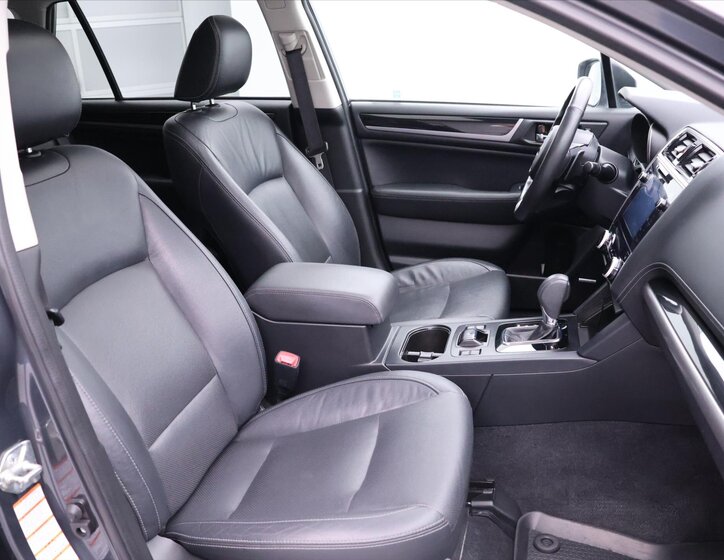 Subaru Outback Kombi 2,5 l 129 kw