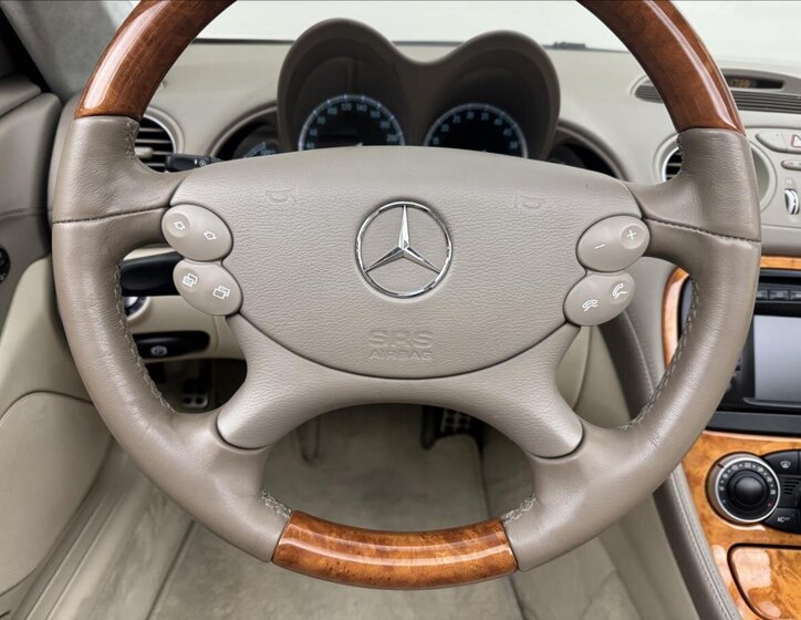 Mercedes-Benz SL Kabriolet 5,0 l 225 kw