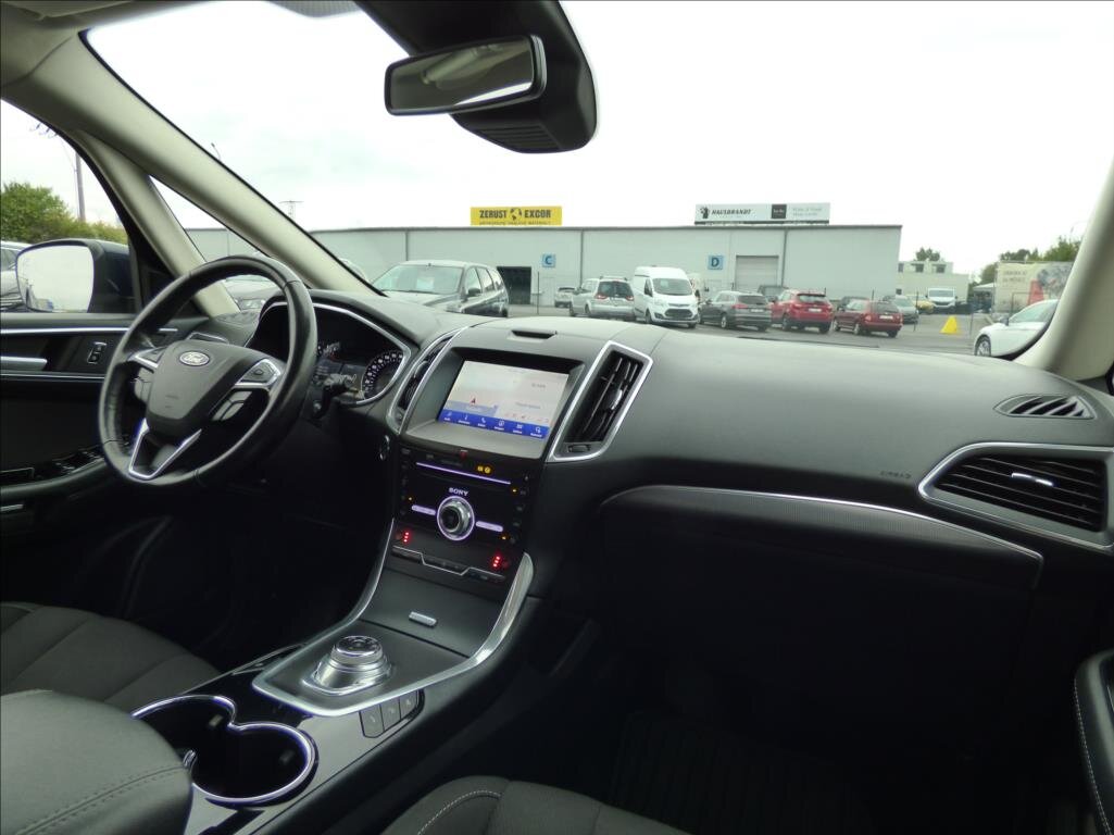 Ford S-MAX MPV 2,0 l 110 kw