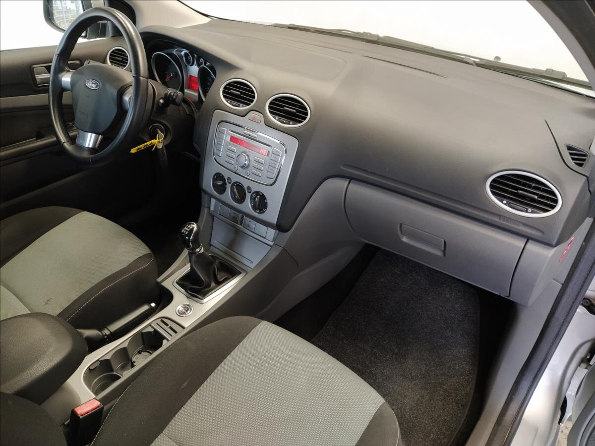 Ford Focus Hatchback 1,6 l 74 kw