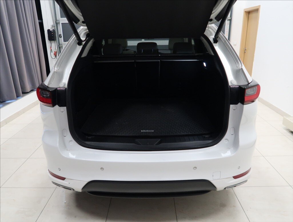 Mazda CX-60 SUV / Terénní 2,5 l 241 kw