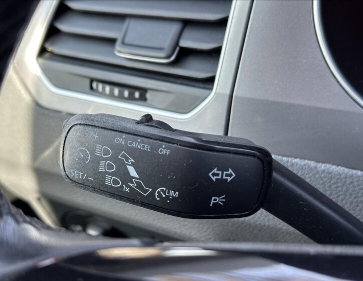 Volkswagen Golf Sportsvan MPV 1,4 l 92 kw