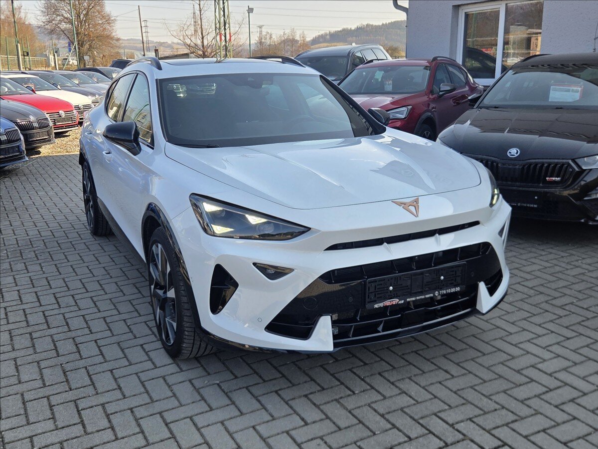 Cupra Formentor SUV / Terénní 2,0 l 245 kw