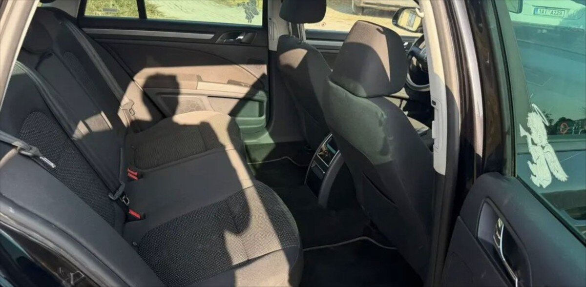 Škoda Superb Kombi 2,0 l 103 kw