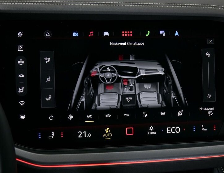 Volkswagen Touareg SUV / Terénní 3,0 l 210 kw