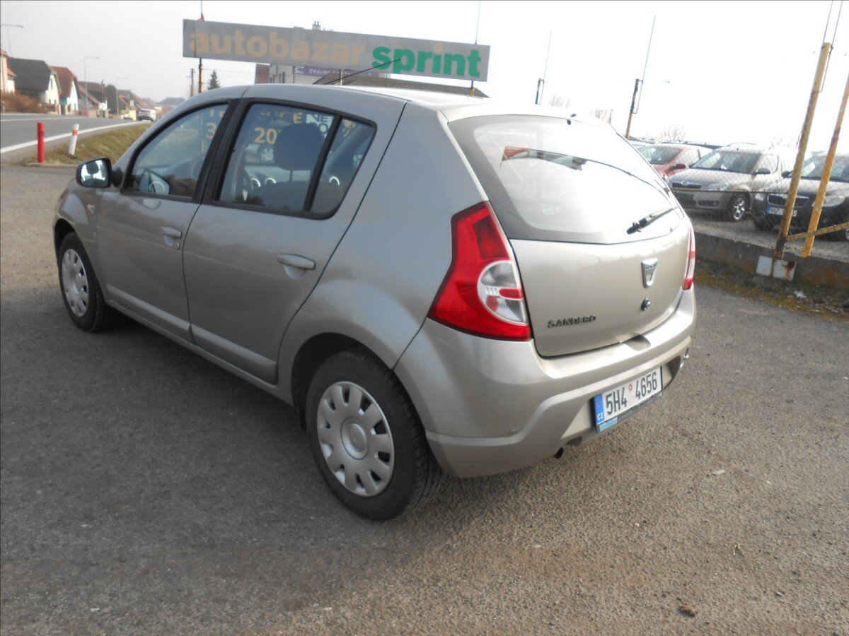 Dacia Sandero Hatchback 1,1 l 55 kw
