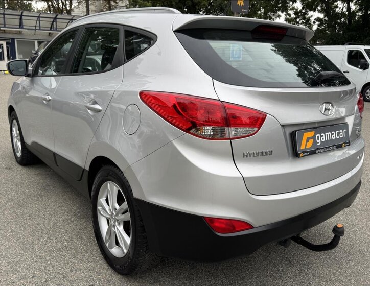 Hyundai ix35 10