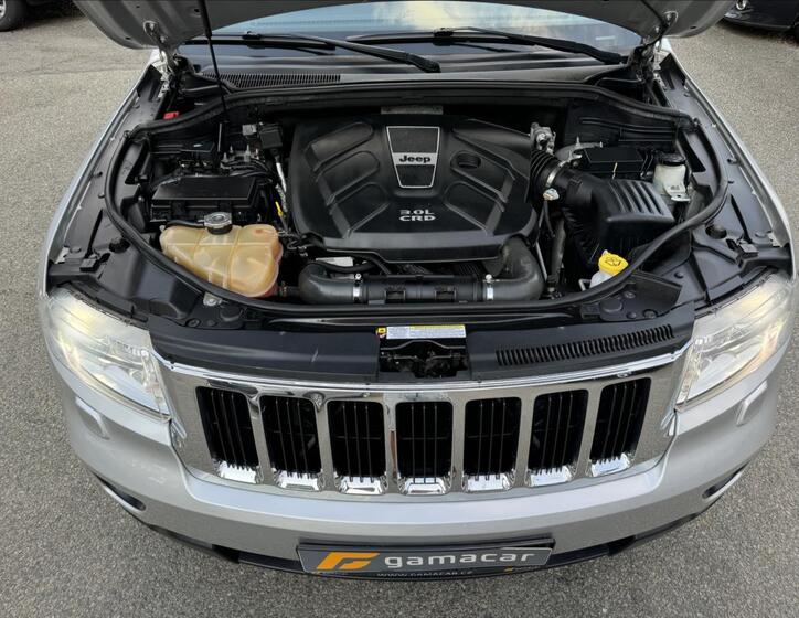 Jeep Grand Cherokee 23