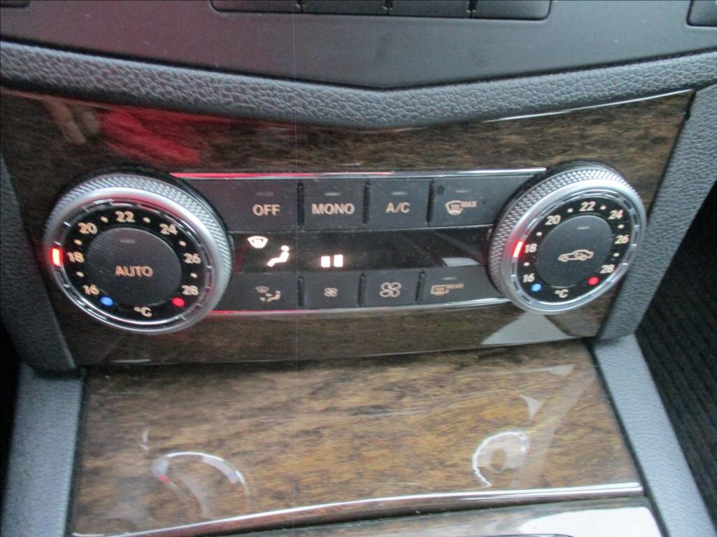 Mercedes-Benz Třídy C Sedan / Limuzína 1,8 l 115 kw