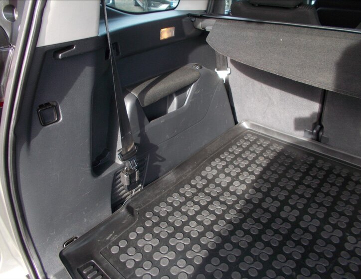 Peugeot 5008 MPV 1,6 l 80 kw