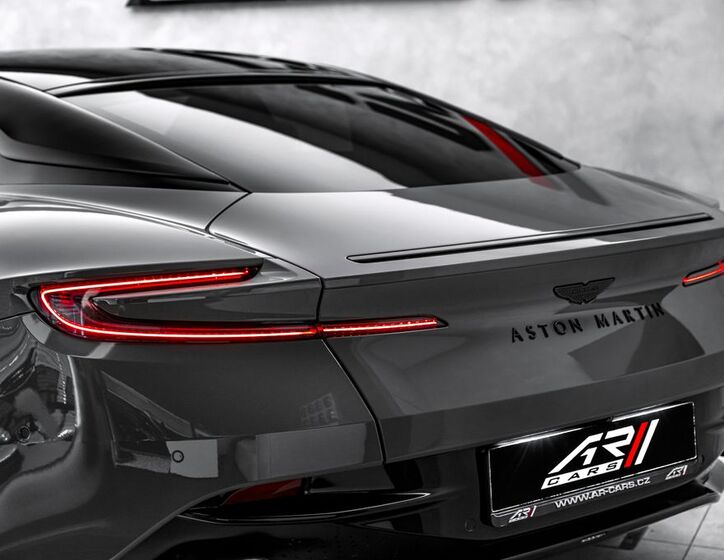 Aston Martin Ostatní 10