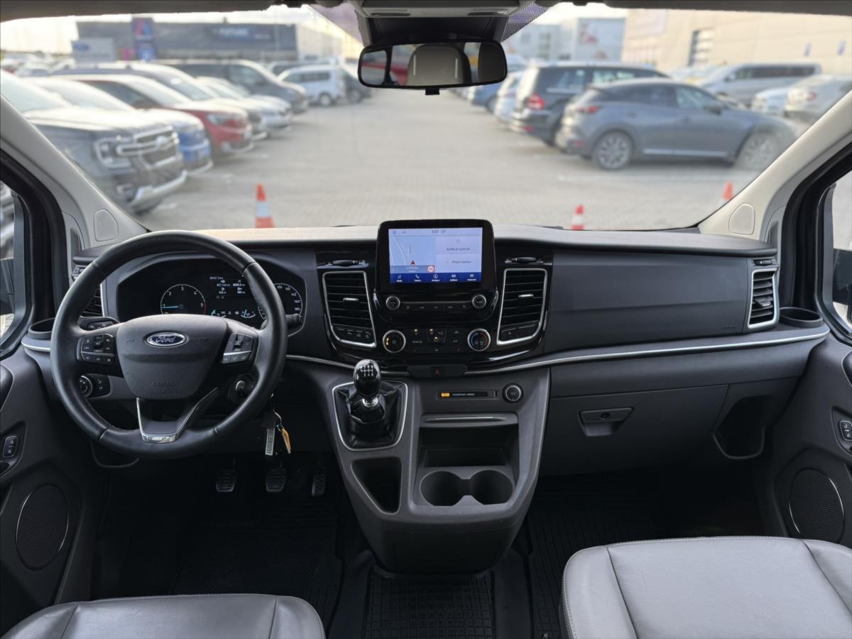 Ford Tourneo Custom