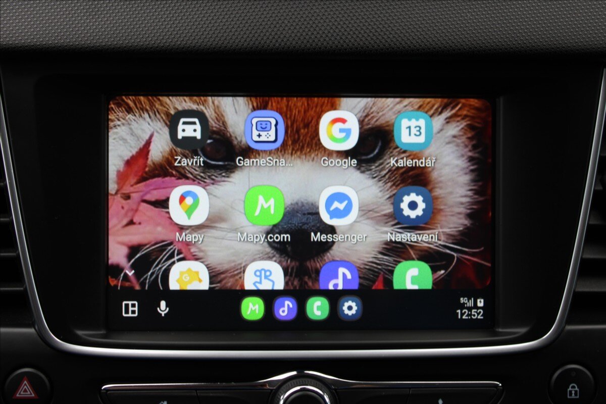 Opel Crossland X SUV / Terénní 1,2 l 61 kw