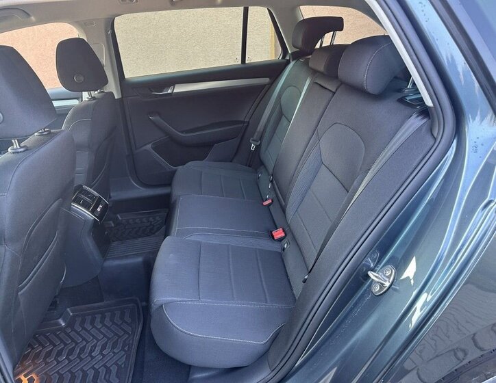 Škoda Superb Kombi 2,0 l 140 kw