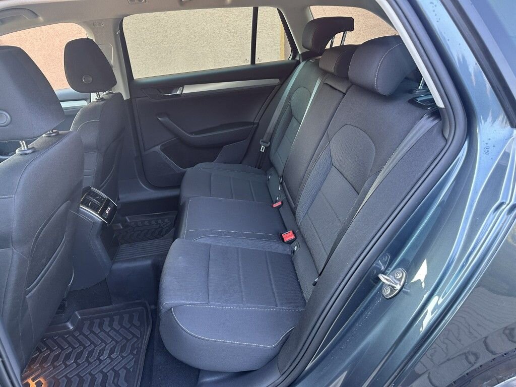 Škoda Superb Kombi 2,0 l 140 kw