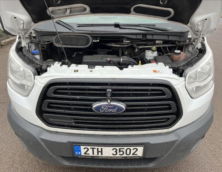 Ford Transit 28