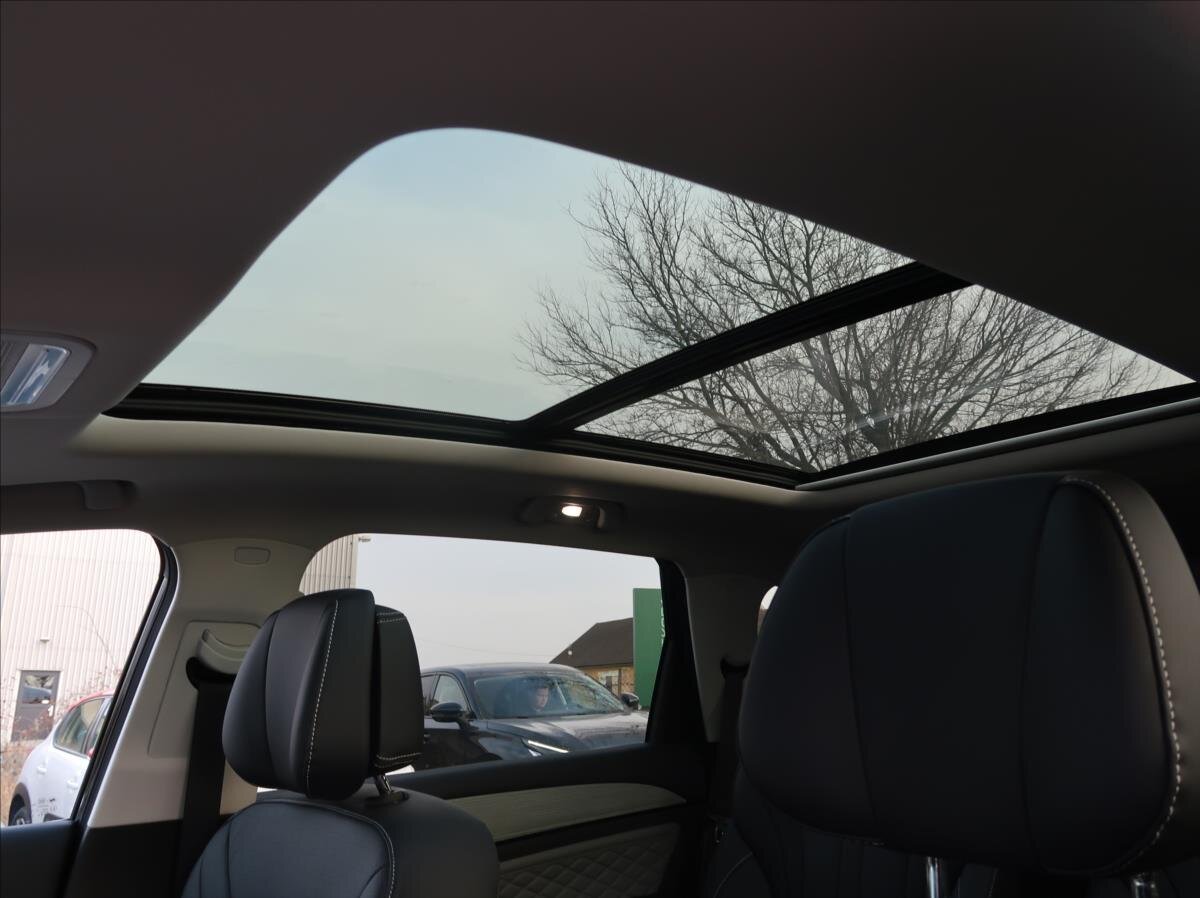 Dongfeng U-Tour MPV 1,5 l 130 kw