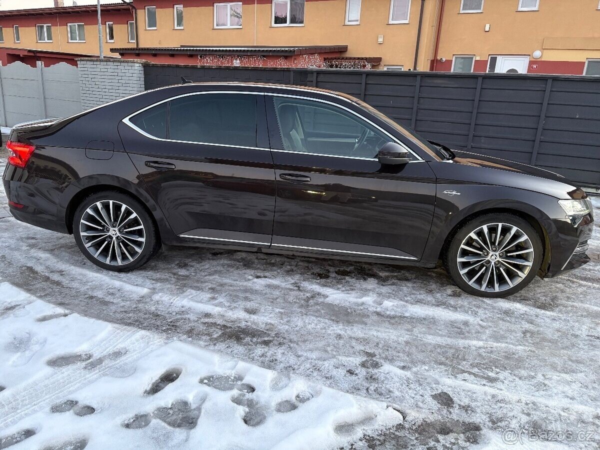 Škoda Superb Sedan 2,0 l 147 kw