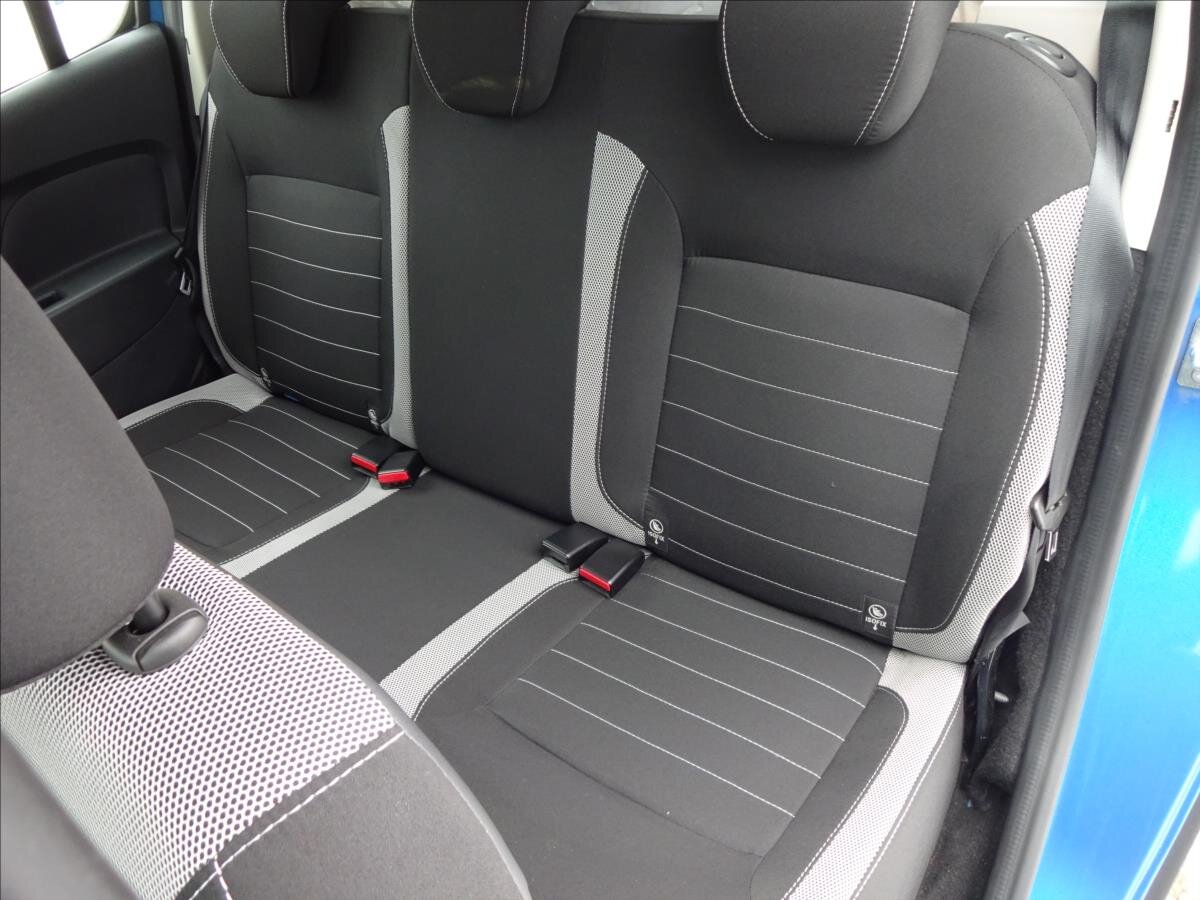 Dacia Sandero Hatchback 898,0 66 kw