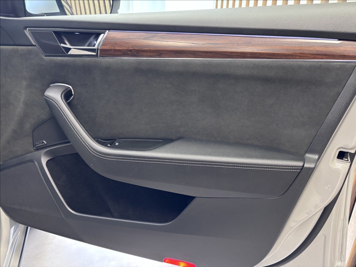 Škoda Superb Kombi 2,0 l 206 kw