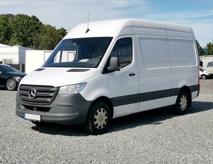 Mercedes-Benz Sprinter 1