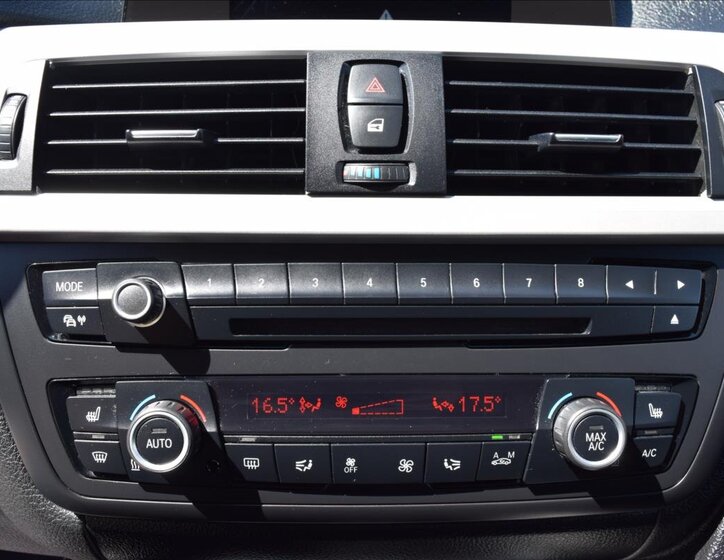 BMW Řada 3 Kombi 2,0 l 105 kw