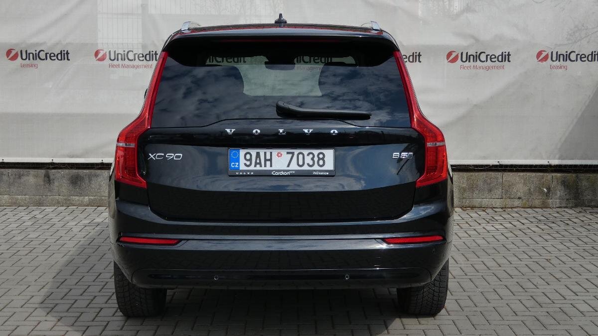 Volvo XC90 SUV / Terénní 2,0 l 173 kw
