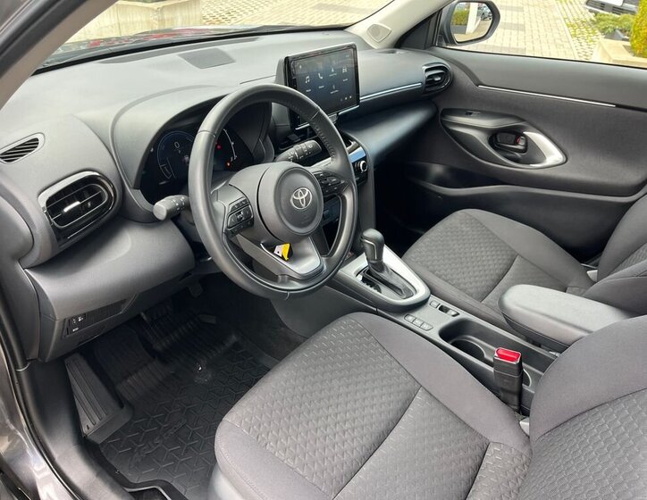 Toyota Yaris Cross SUV / Terénní 1,5 l 68 kw