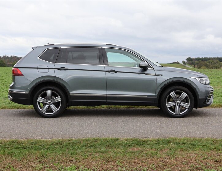 Volkswagen Tiguan Allspace SUV / Terénní 2,0 l 147 kw
