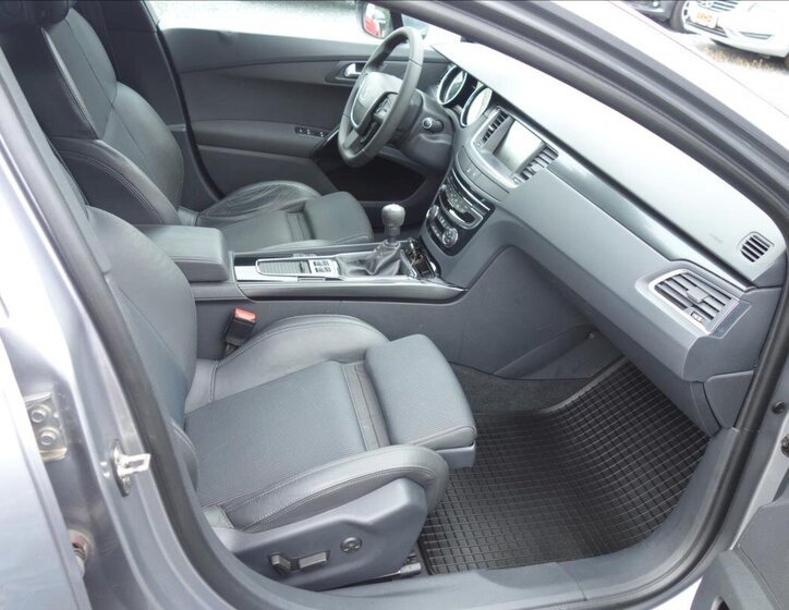 Peugeot 508 Kombi 2,0 l 110 kw