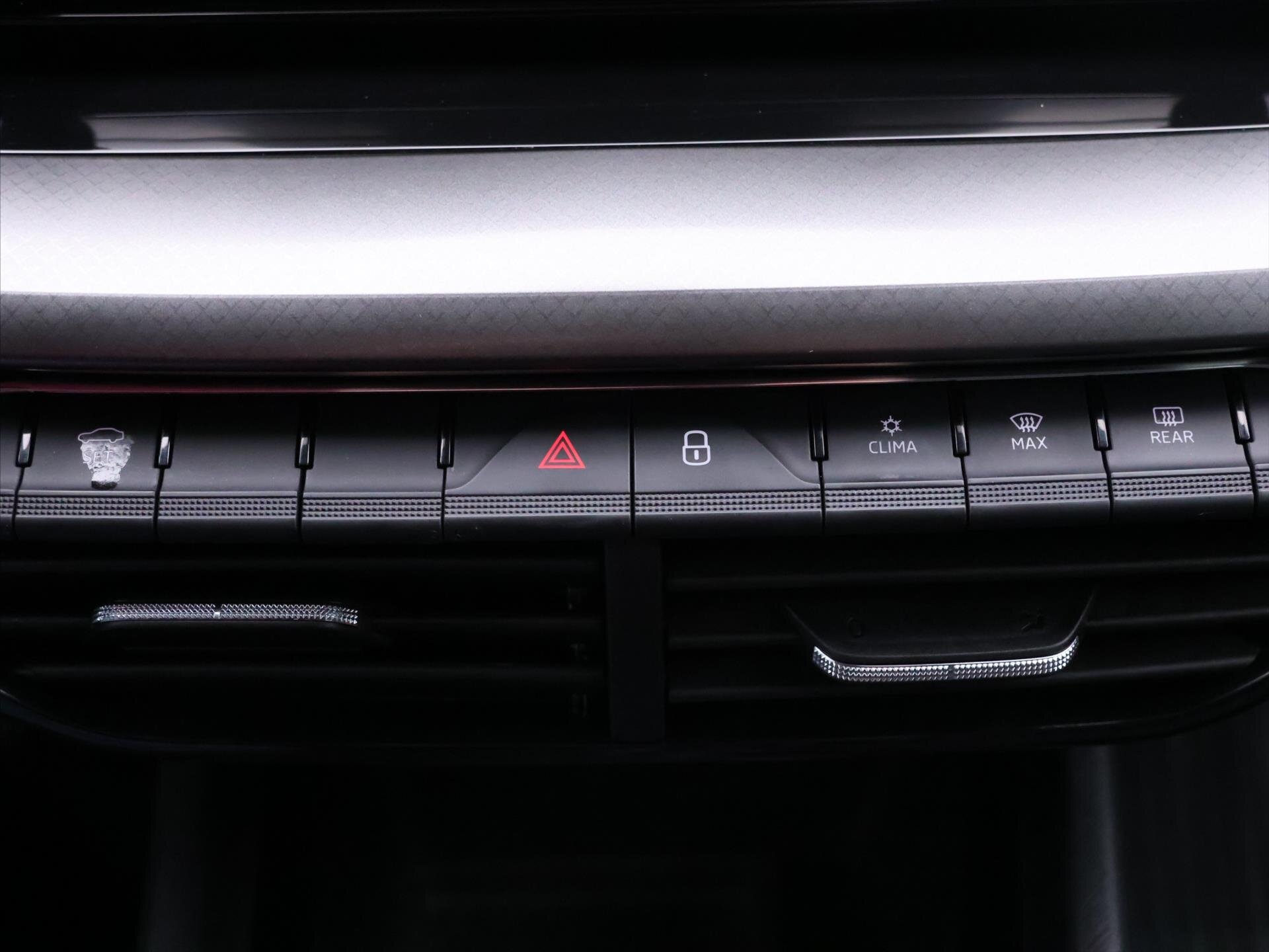 Škoda Octavia Kombi 999,0 81 kw