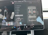 Tesla Model 3 Ostatní 0,0 239 kw