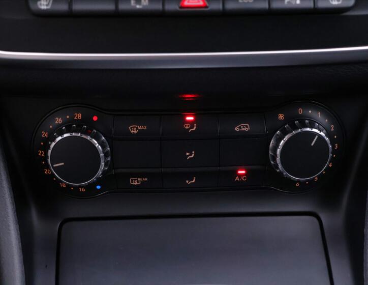 Mercedes-Benz CLA 29